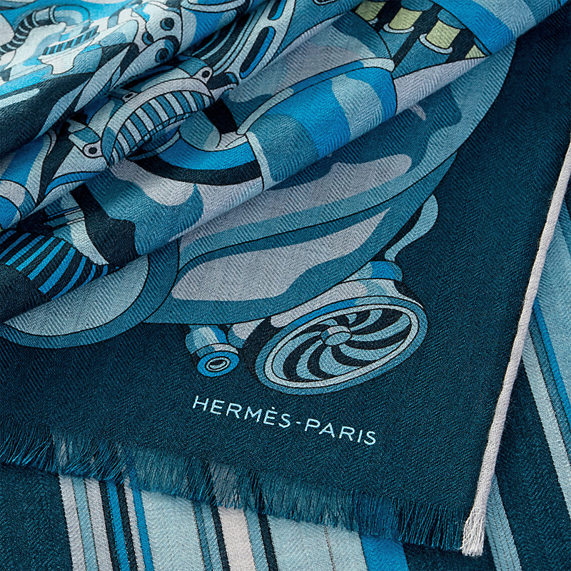 600-chevaux-paper-jam-